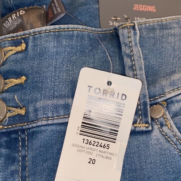 Torrid Super Soft Eco Wash Jeggings - Picture 4 of 6